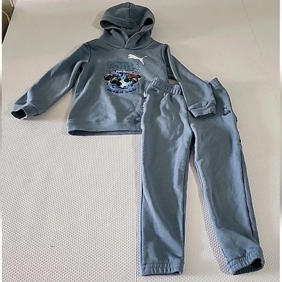 Puma x Hot Wheels Monster Trucks Graphic Hoodie and Sweatpants set. - Picture 2 of 16